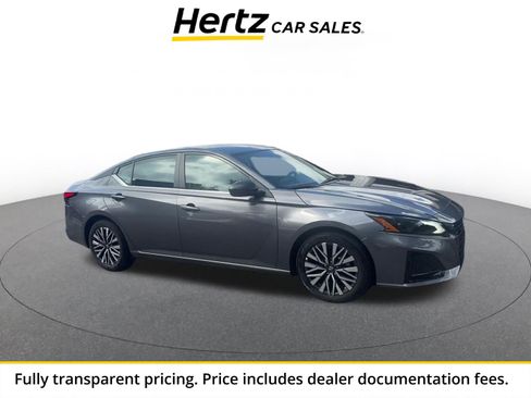 Used 2026 Nissan Altima 2.5 SV FWD image 1