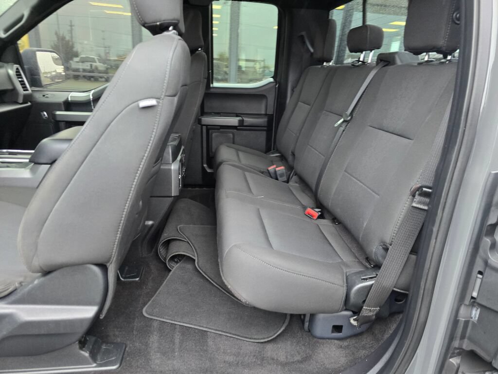 Used 2018 Ford F150 XLT w/ Equipment Group 302A Luxury AWD/4WD image 14