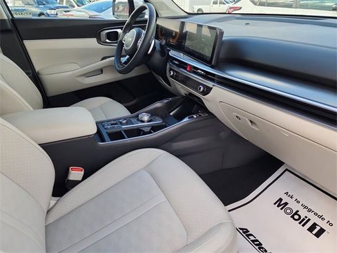 New 2025 Kia Sorento EX w/ EX Panoramic Sunroof Package image 18