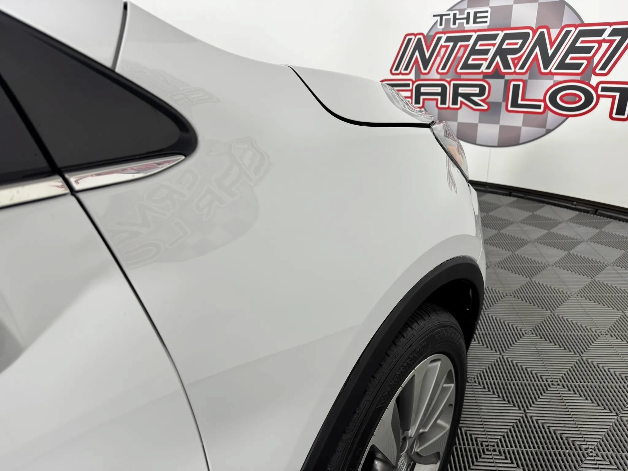 Used 2020 Buick Encore Preferred FWD image 31