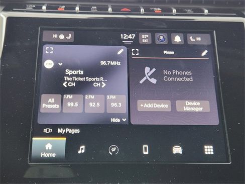 New 2025 Jeep Grand Cherokee Altitude image 12