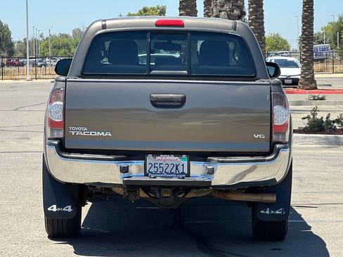 Used 2013 Toyota Tacoma 4x4 Double Cab w/ TRD Off-Road Pkg image 6
