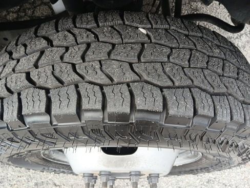 Used 2022 Ford F350 XL w/ Power Equipment Group image 48