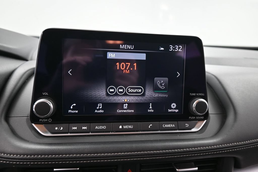 Used 2024 Nissan Rogue SV FWD image 37