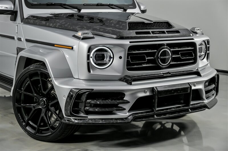 Used 2025 Mercedes-Benz G 63 AMG 4MATIC image 3