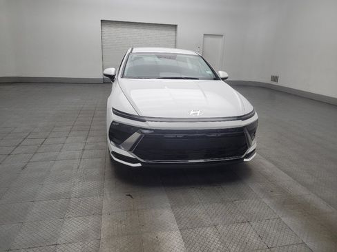 Used 2025 Hyundai Sonata SEL FWD image 14