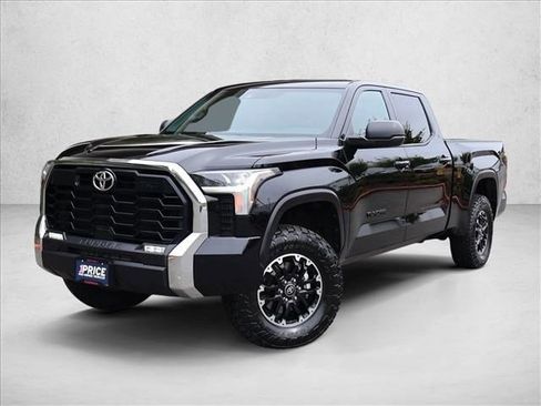 Used 2025 Toyota Tundra SR5 w/ TRD Off-Road Package AWD/4WD image 1