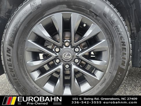 Used 2023 Lexus GX 460 Premium AWD/4WD image 32