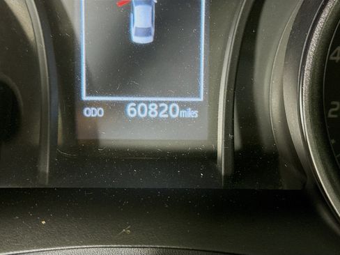 Used 2024 Toyota Camry SE FWD image 16