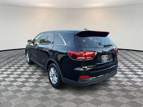 Used 2020 Kia Sorento LX AWD/4WD image 5