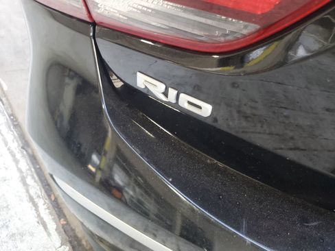 Used 2023 Kia Rio S FWD image 10