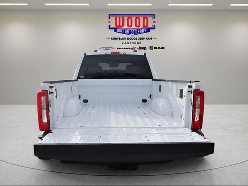 New 2026 Ford F250 XLT w/ FX4 Off-Road Package image 4