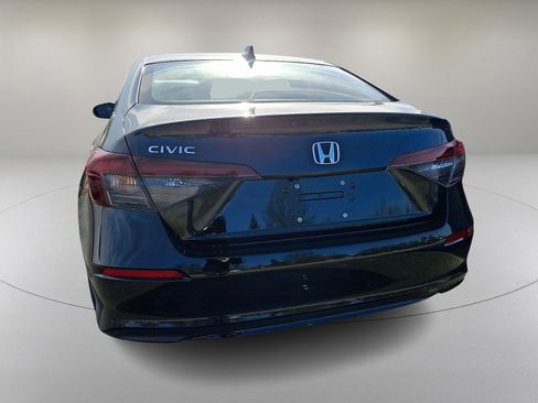 Used 2025 Honda Civic LX image 7