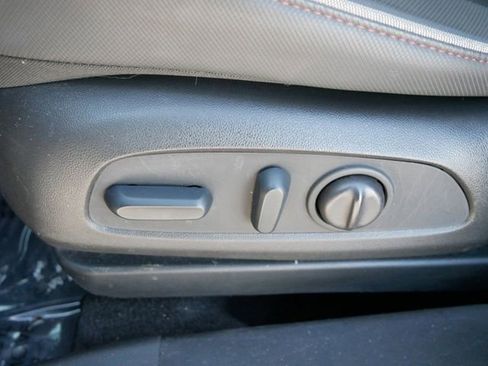 Used 2023 Chevrolet TrailBlazer RS image 15