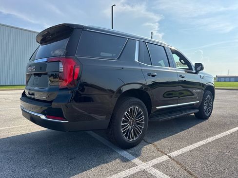 New 2026 GMC Yukon Elevation w/ Elevation Premium Package AWD/4WD image 7