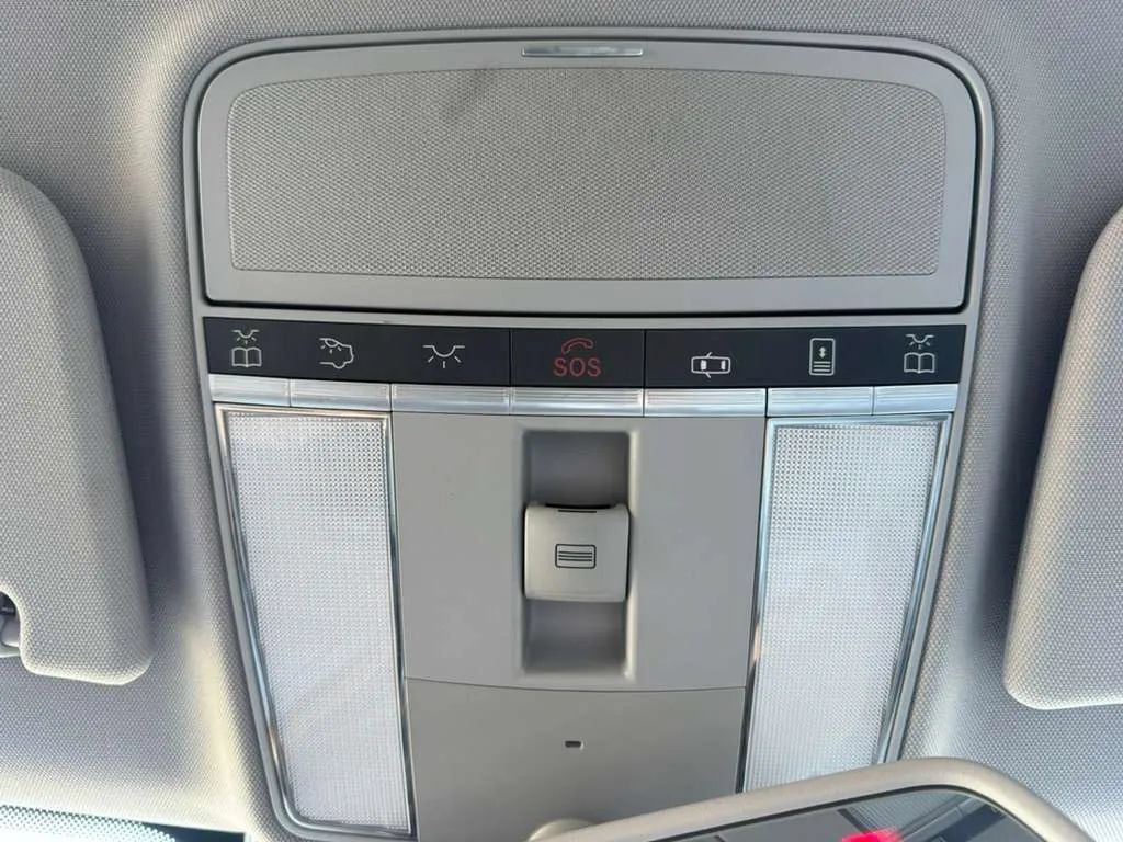 Used 2012 Mercedes-Benz S 550 4MATIC image 18