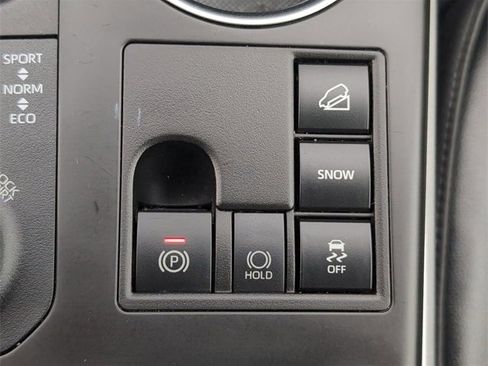 Used 2023 Toyota Highlander XSE image 34