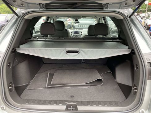 Used 2024 Chevrolet Equinox LS AWD/4WD image 6