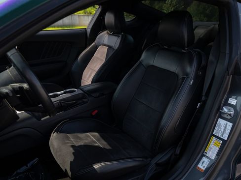 Used 2021 Ford Mustang GT Premium w/ Carbon Sport Interior Package RWD image 15