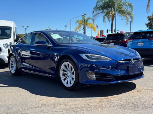 Used 2017 Tesla Model S 75D image 5