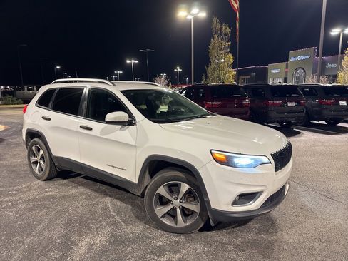 Used 2020 Jeep Cherokee Limited w/ Trailer Tow Group image 8