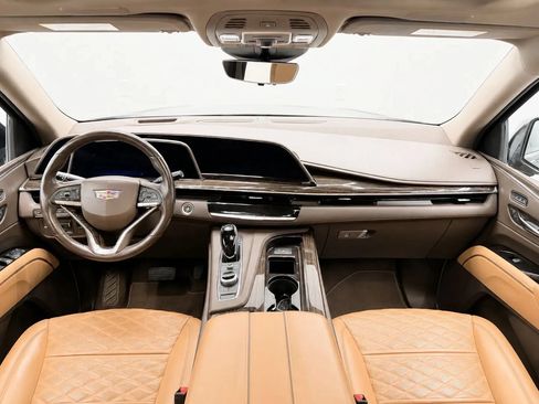 Used 2021 Cadillac Escalade Sport w/ Driver Assist Tech Package AWD/4WD image 12