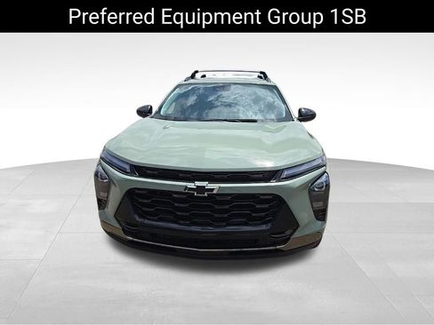 Used 2025 Chevrolet Trax ACTIV w/ Sunroof Package FWD image 9