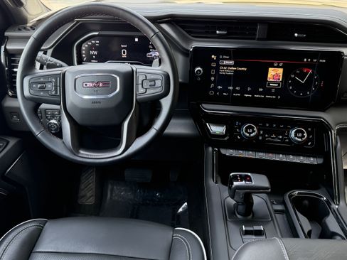 Used 2023 GMC Sierra 1500 AT4X AWD/4WD image 23