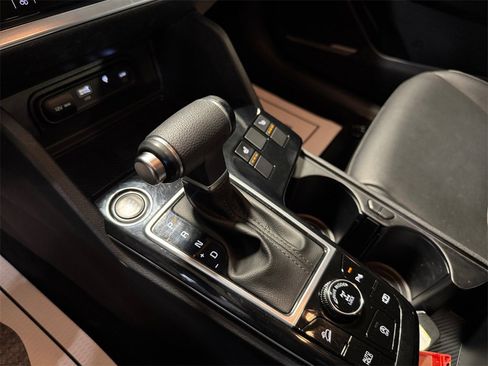 Certified 2024 Kia Sportage EX image 21
