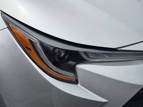 Used 2024 Toyota Corolla LE FWD image 21