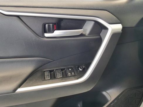 Used 2024 Toyota RAV4 XLE image 27