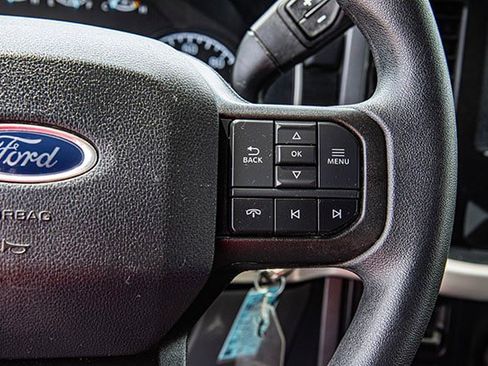 Used 2023 Ford F150 XLT AWD/4WD image 10