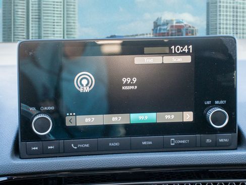 Certified 2023 Honda Civic EX image 22