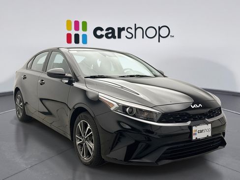 Used 2023 Kia Forte LXS FWD image 7