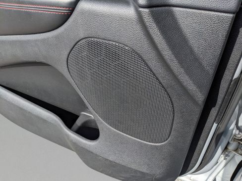 Used 2023 Dodge Durango GT image 25