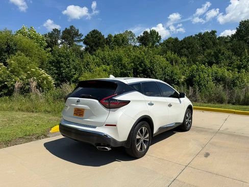 Used 2019 Nissan Murano S FWD image 9