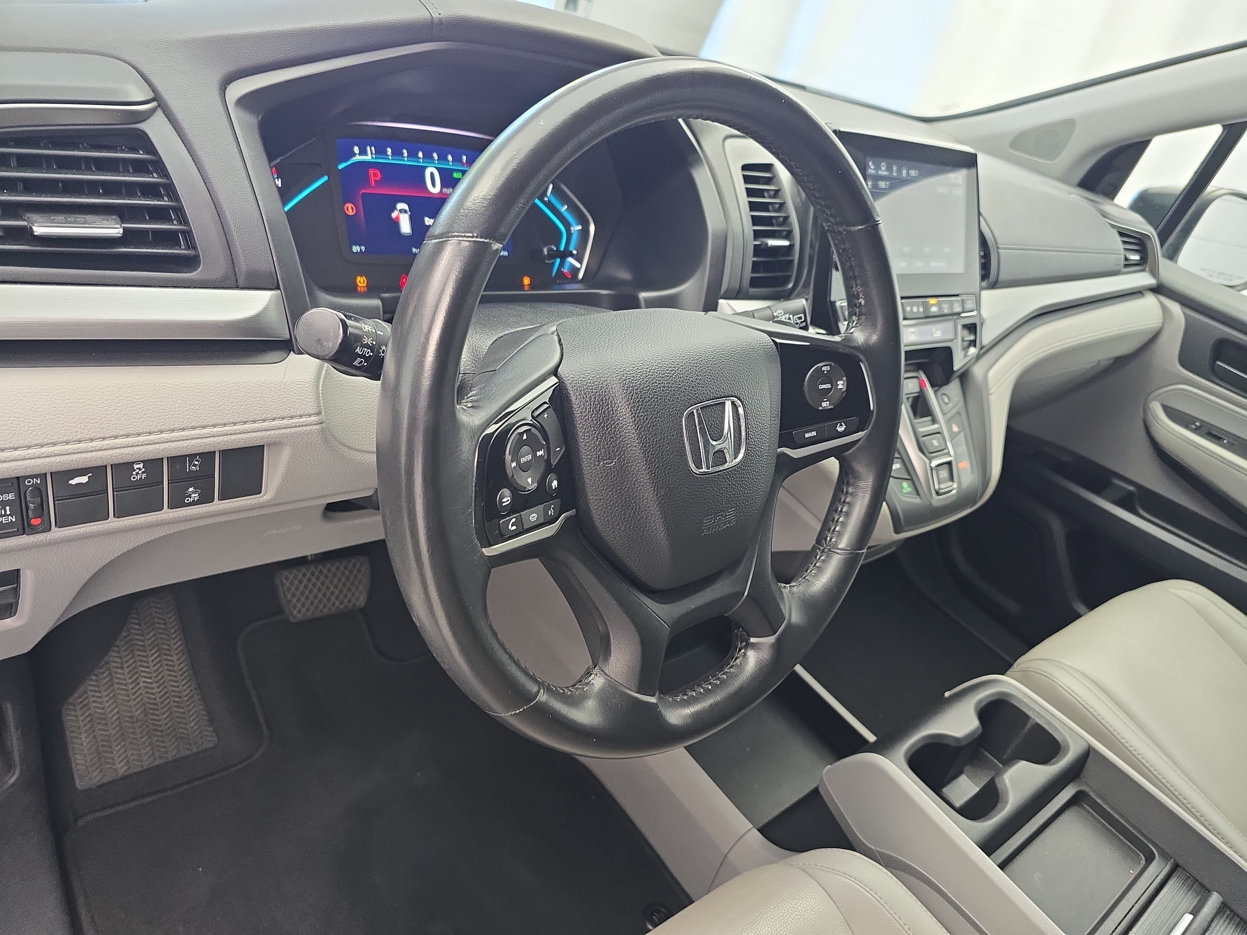 Used 2018 Honda Odyssey EX-L image 17