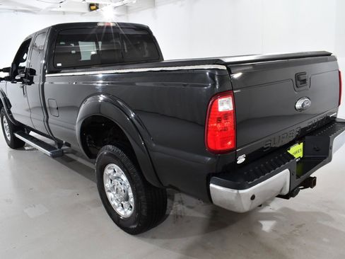 Used 2015 Ford F250 Lariat w/ Chrome Package image 15