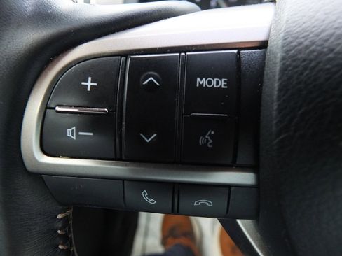Used 2020 Lexus GX 460 Luxury w/ Luxury Sport Package AWD/4WD image 22