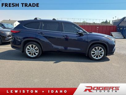 Used 2020 Toyota Highlander Limited