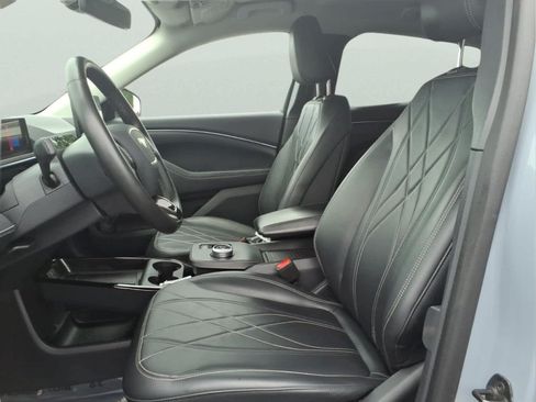 Used 2024 Ford Mustang Mach-E Select AWD/4WD image 17