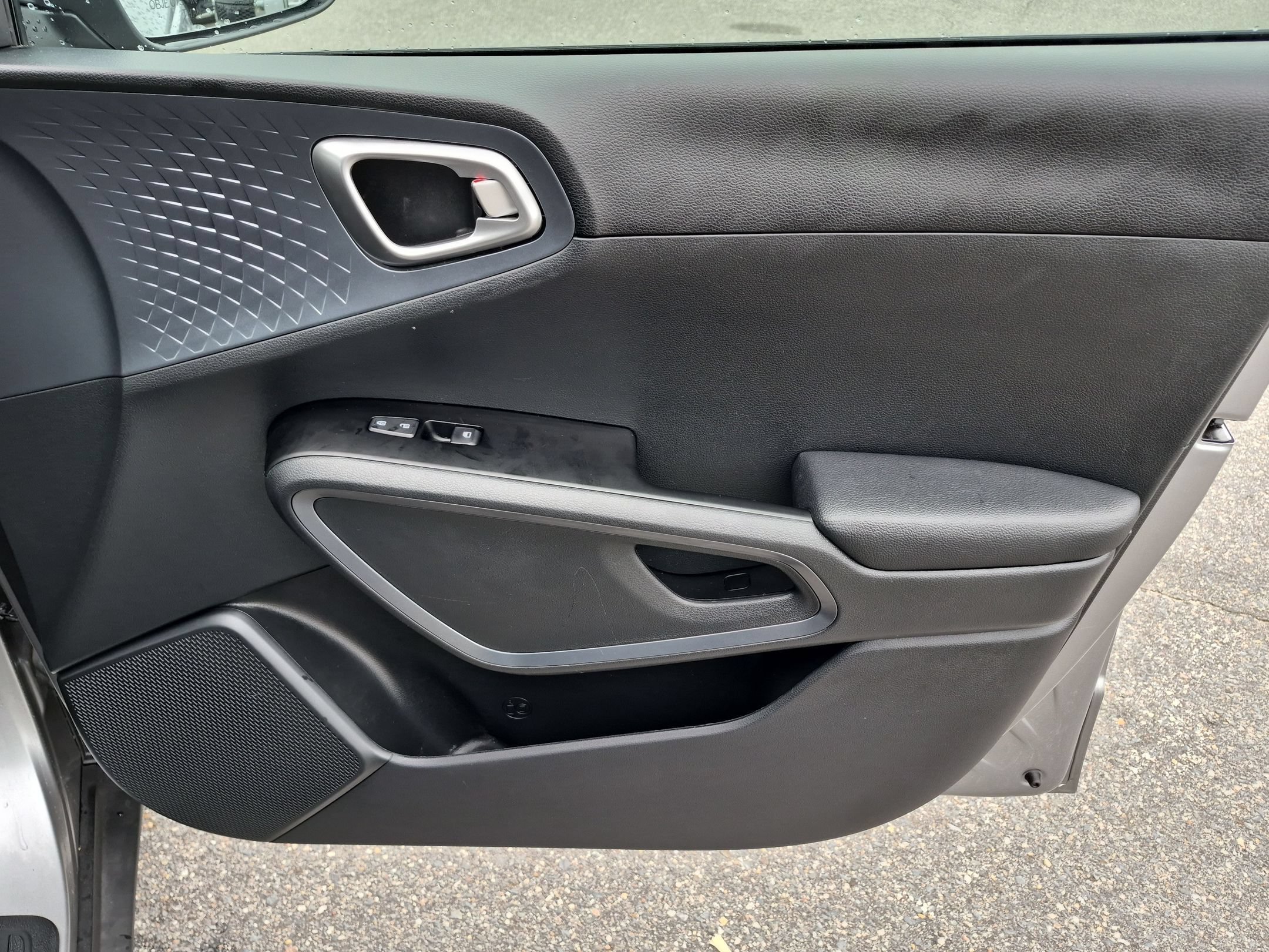 Used 2025 Kia Soul EX FWD image 33