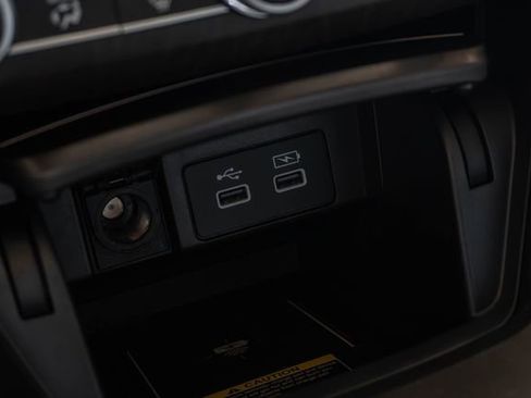 Certified 2021 Honda Accord Touring image 31