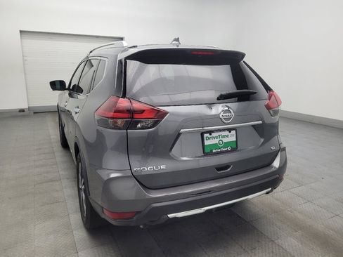 Used 2018 Nissan Rogue SL FWD image 5