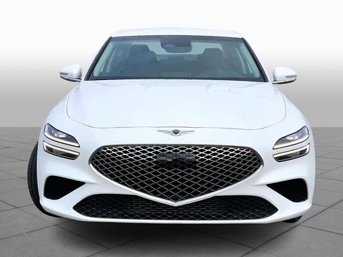 Used 2023 Genesis G70 2.0T image 6