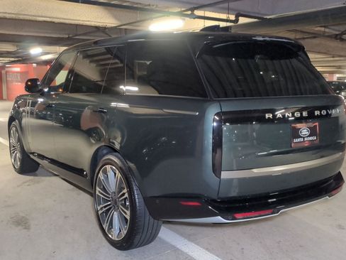 New 2026 Land Rover Range Rover Long Wheelbase SE AWD/4WD image 3