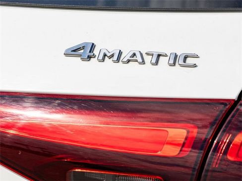 Used 2024 Mercedes-Benz GLE 350 4MATIC image 7