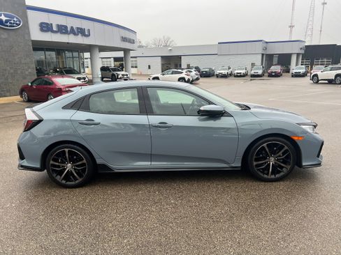 Used 2021 Honda Civic Sport Touring image 8