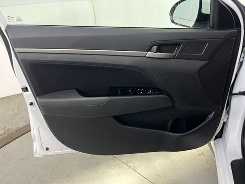Used 2018 Hyundai Elantra Value Edition image 26