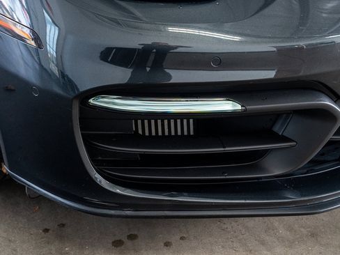 Used 2021 Porsche Panamera 4 image 19